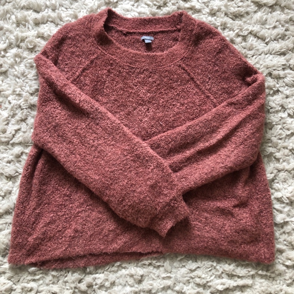 AE Chunky Crew Neck Sweater